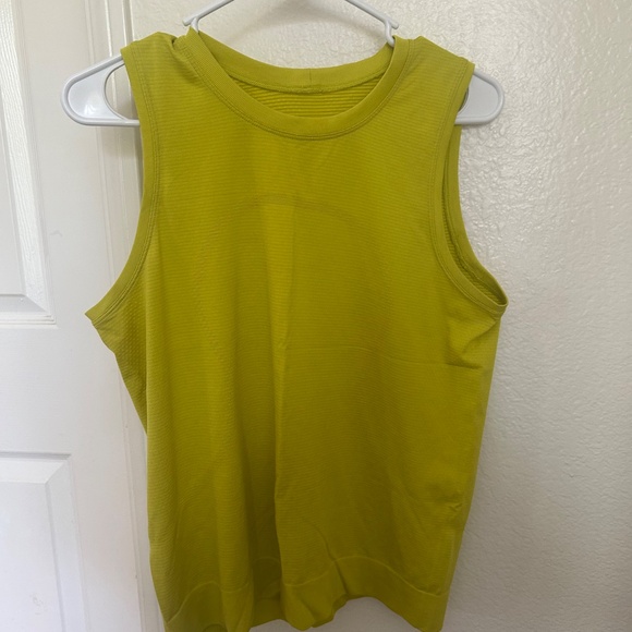 Lululemon Swiftly Breathe tank top - Picture 3 of 5